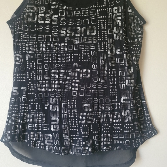 GUESS Cut Out Tank Top Size Large in Black - Picture 2 of 7
